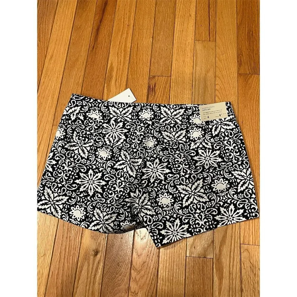 J. Crew Women's Chino Shorts Size 4 Floral Abstract Print Multicolor - Picture 5 of 6